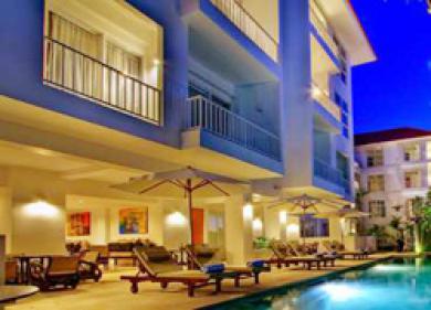Sunset And Condotel 2*